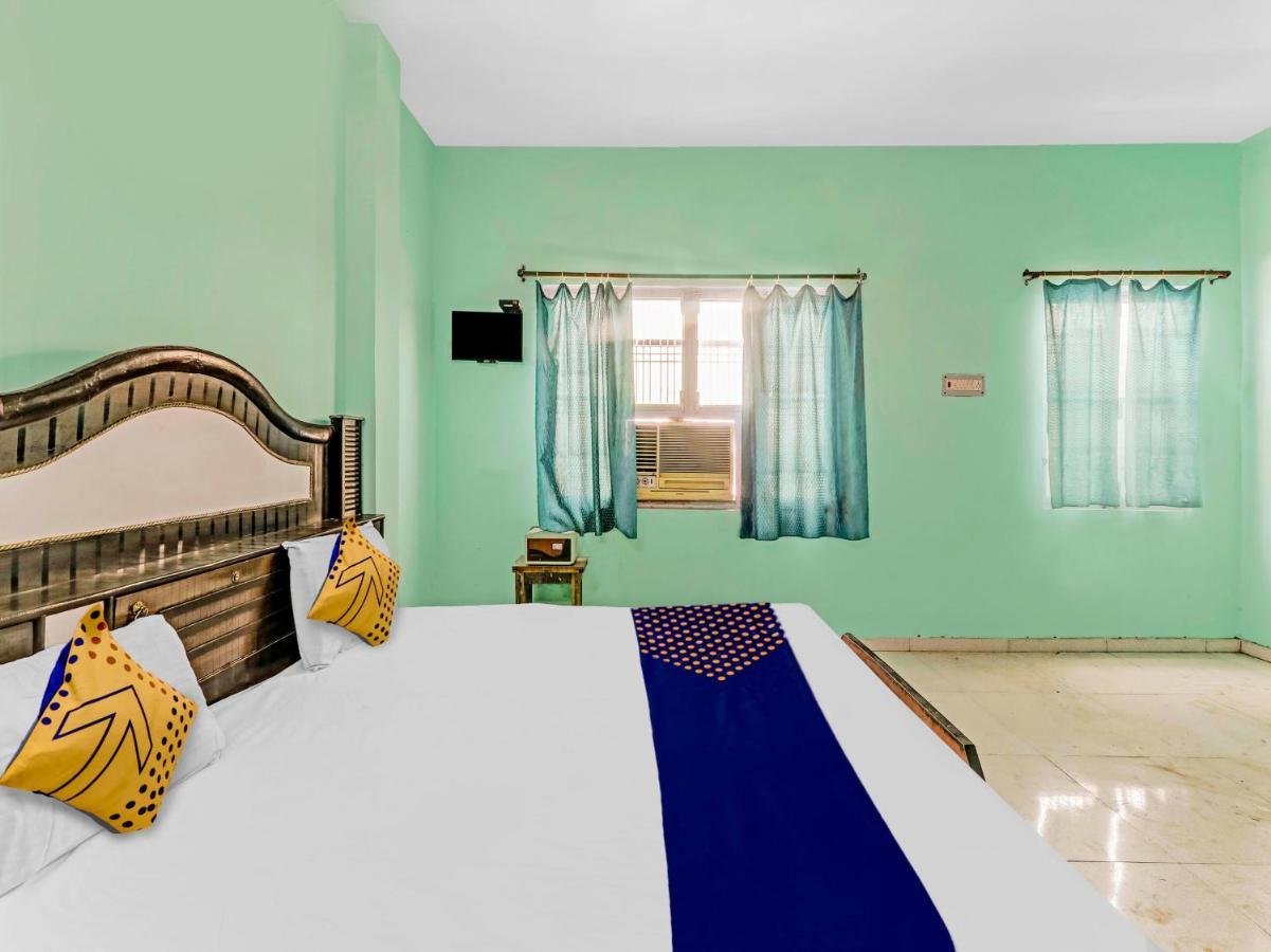 Spot On 81122 Saket Honest Hotel Ayodhya エクステリア 写真