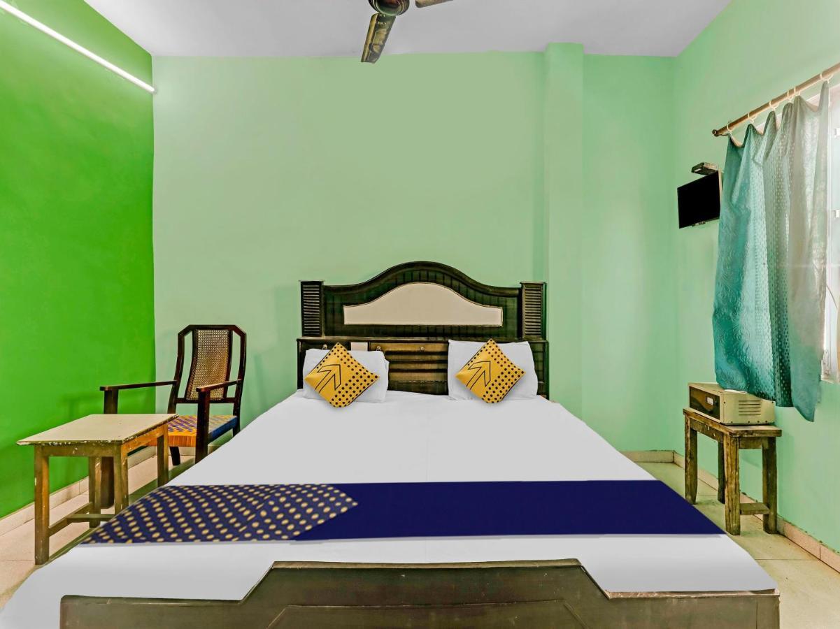 Spot On 81122 Saket Honest Hotel Ayodhya エクステリア 写真